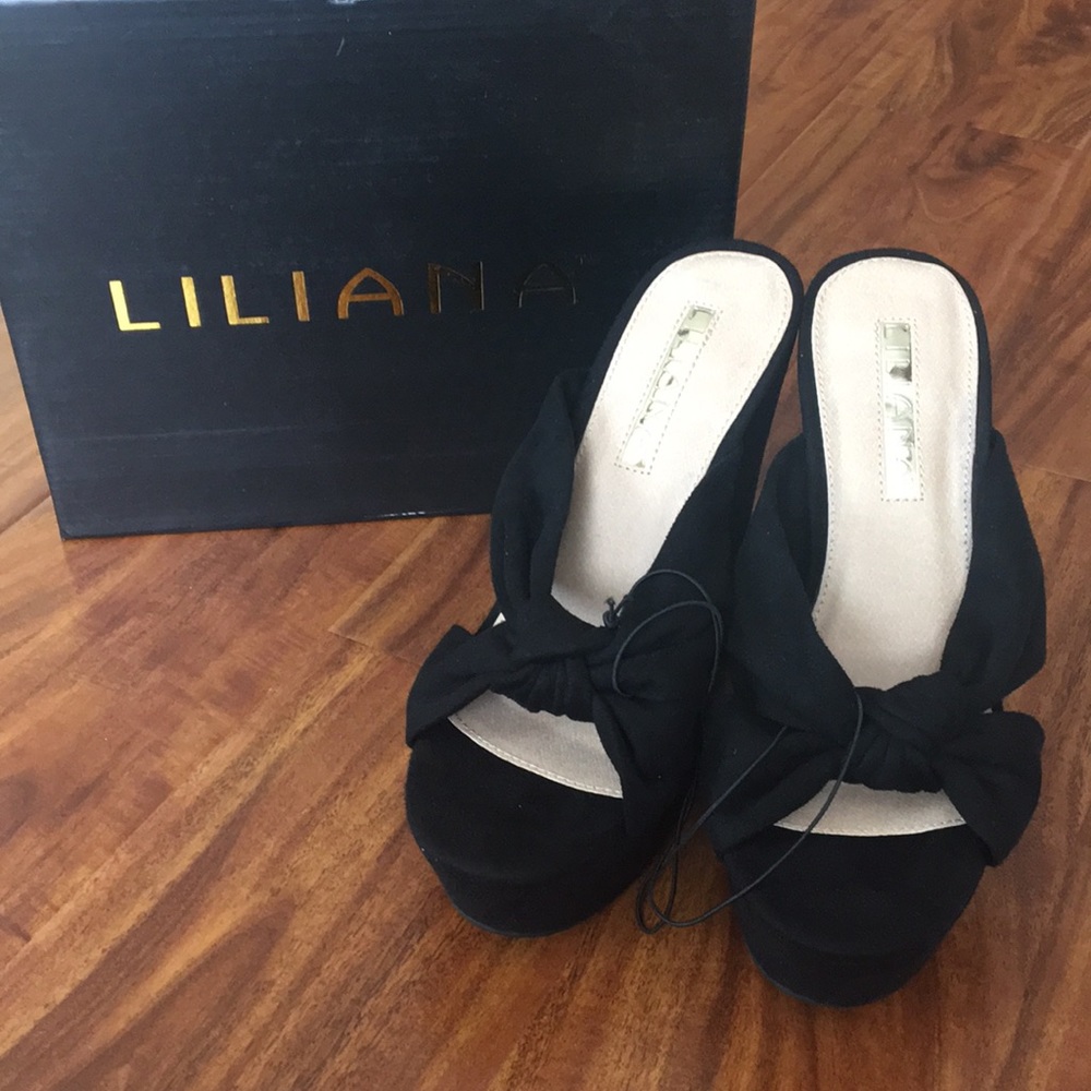 Liliana Wedge Heels